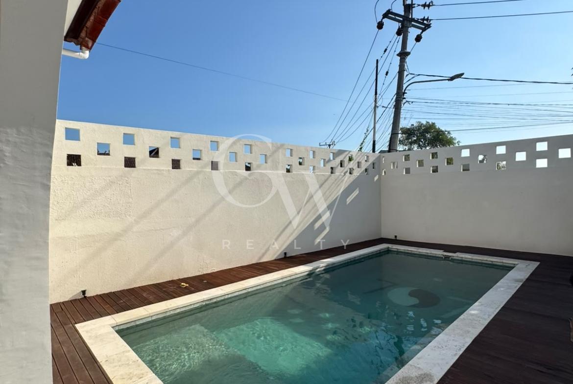Villa Mango