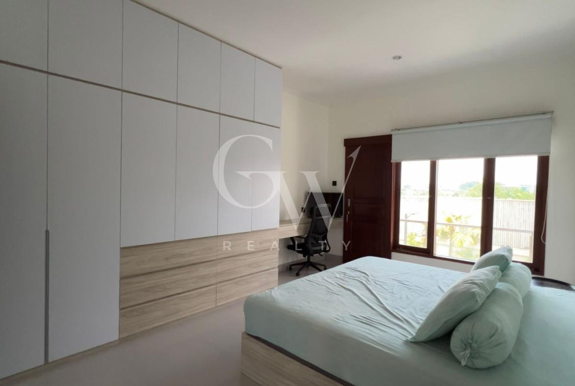Freehold House, one gates system at Taman Seminyak Suites