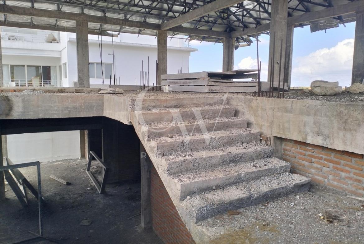 3 Floor Villa in Jimbaran 70% Construction Progress