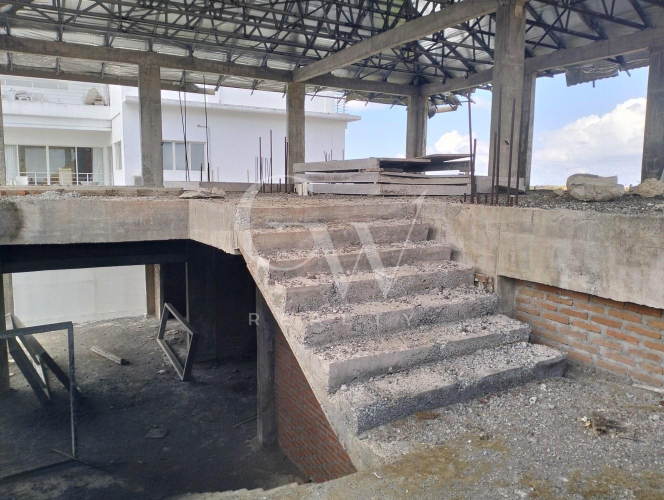3 Floor Villa in Jimbaran 70% Construction Progress