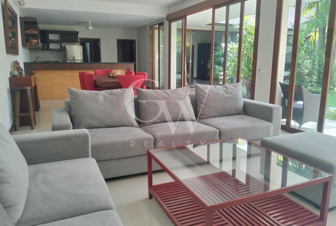 Villa Holiday