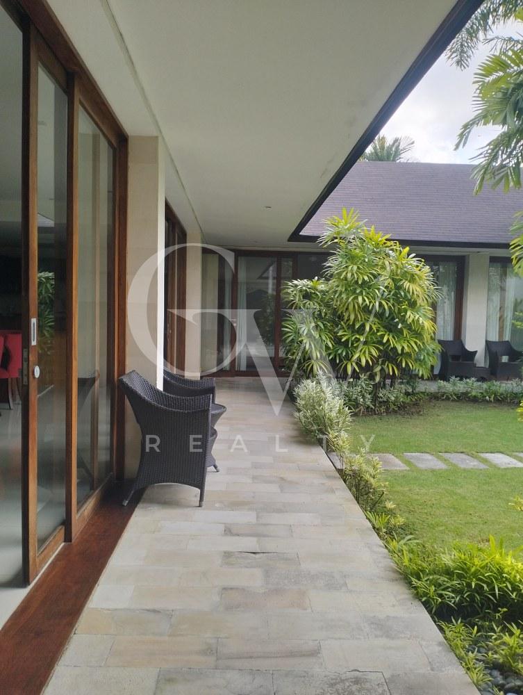 oplus_32 Villa Holiday