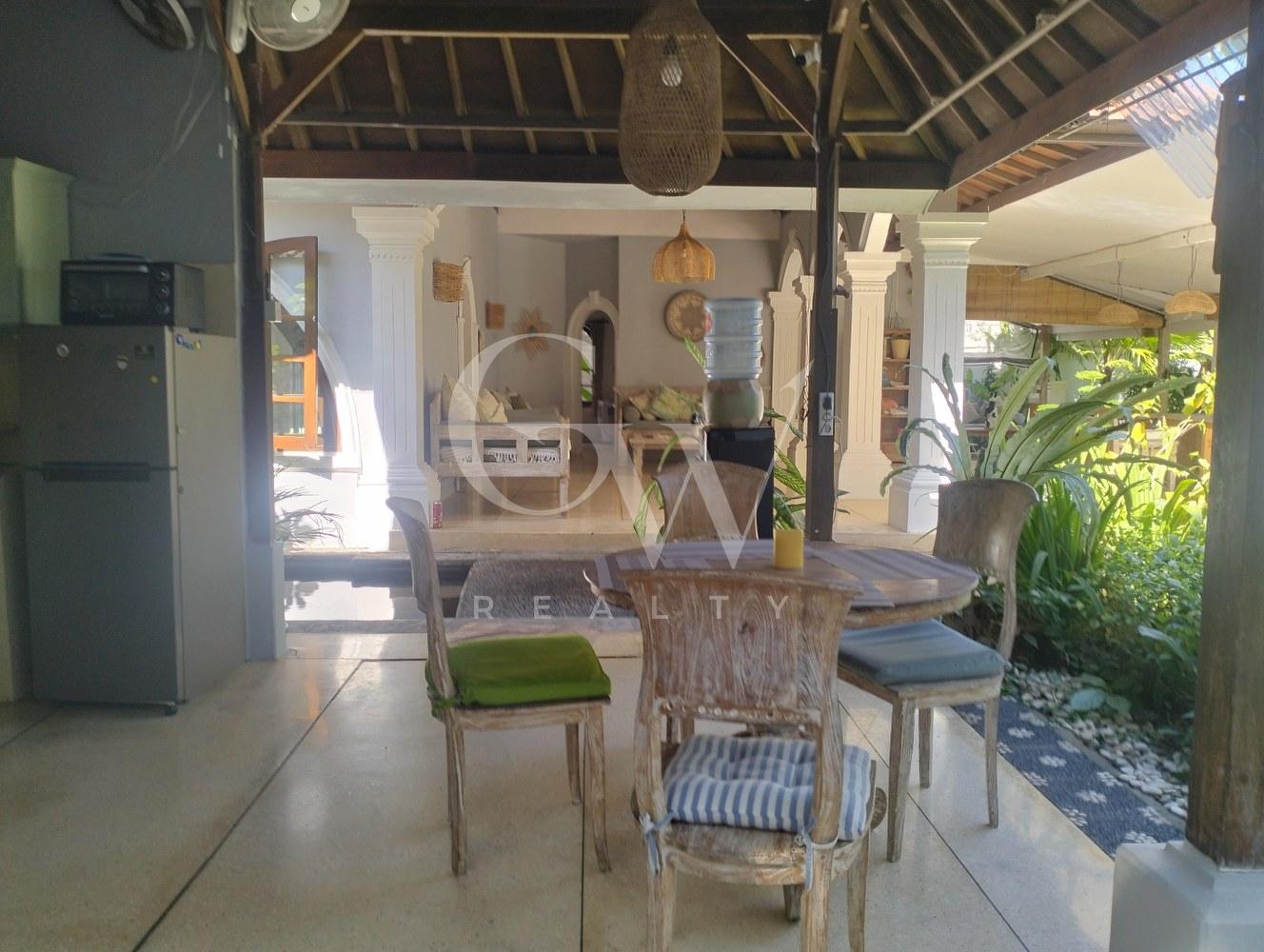 oplus_0 Villa Khatulistiwa