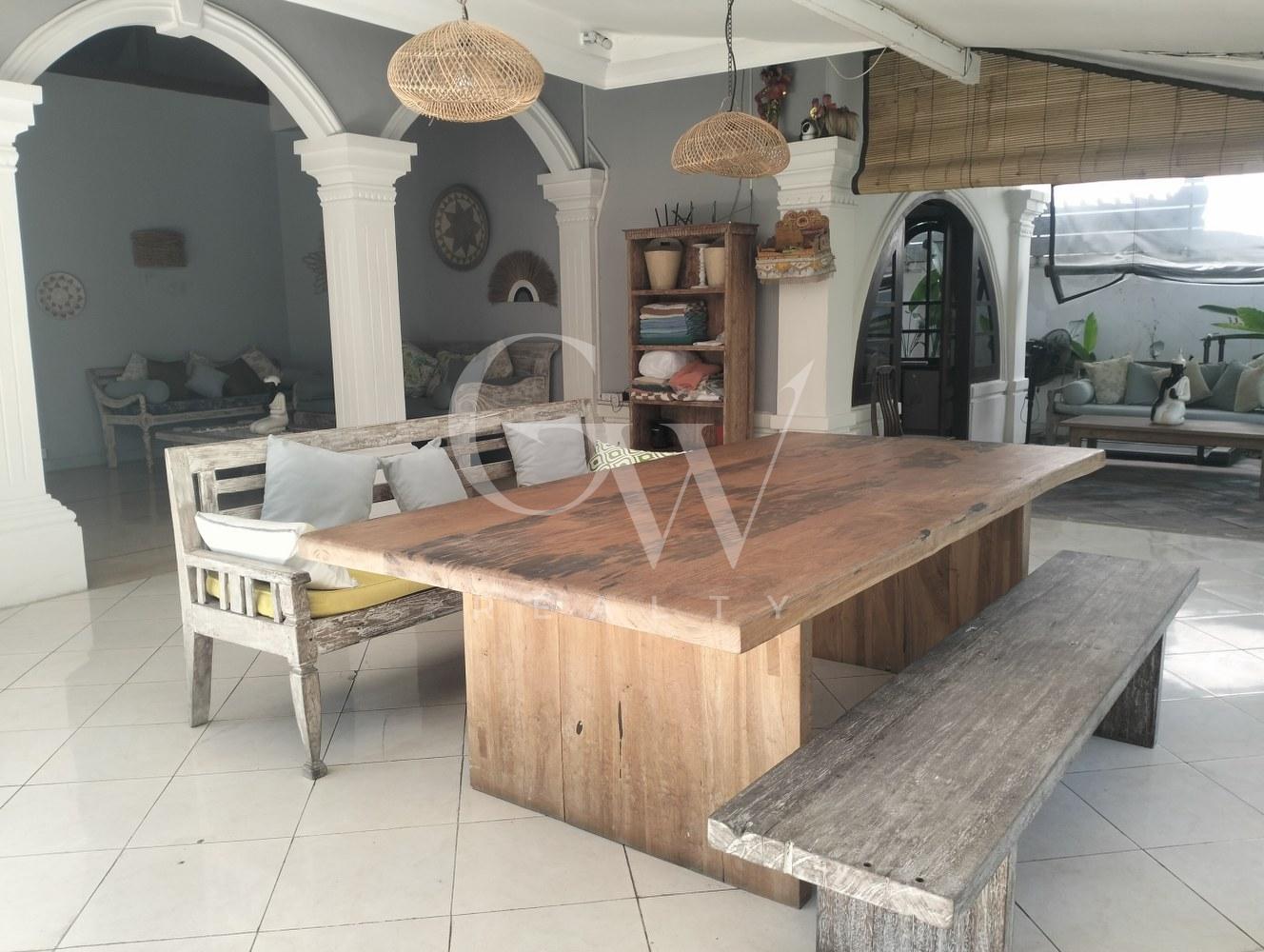 oplus_0 Villa Khatulistiwa