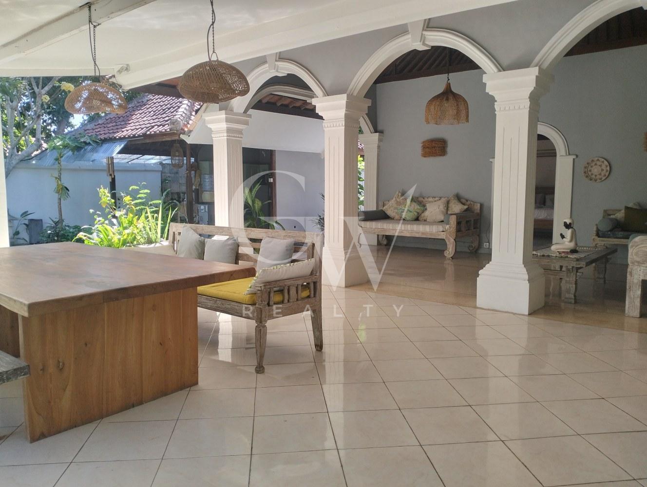 oplus_0 Villa Khatulistiwa