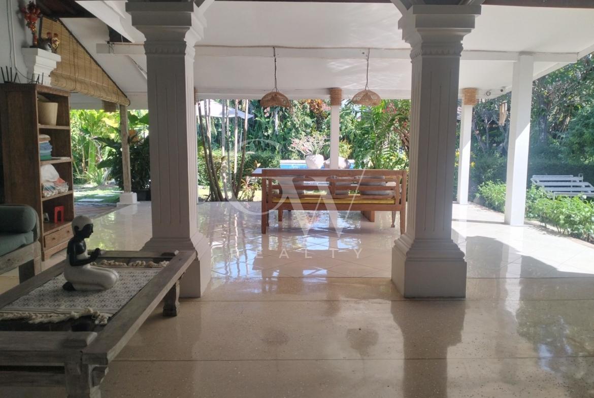 Villa Khatulistiwa