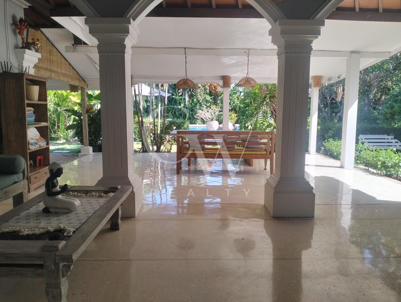 oplus_0 Villa Khatulistiwa