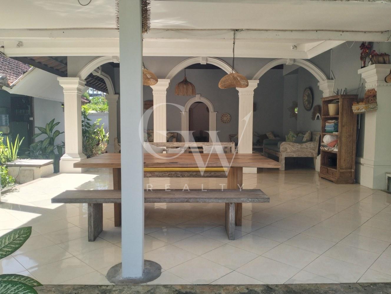 oplus_0 Villa Khatulistiwa