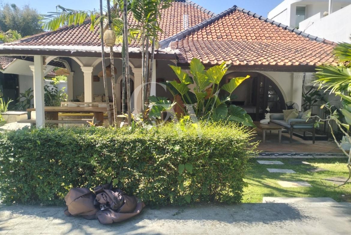 Villa Khatulistiwa