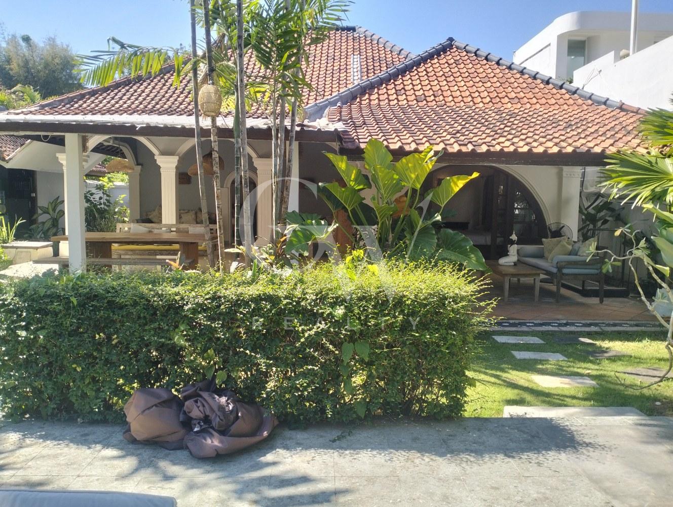 oplus_0 Villa Khatulistiwa