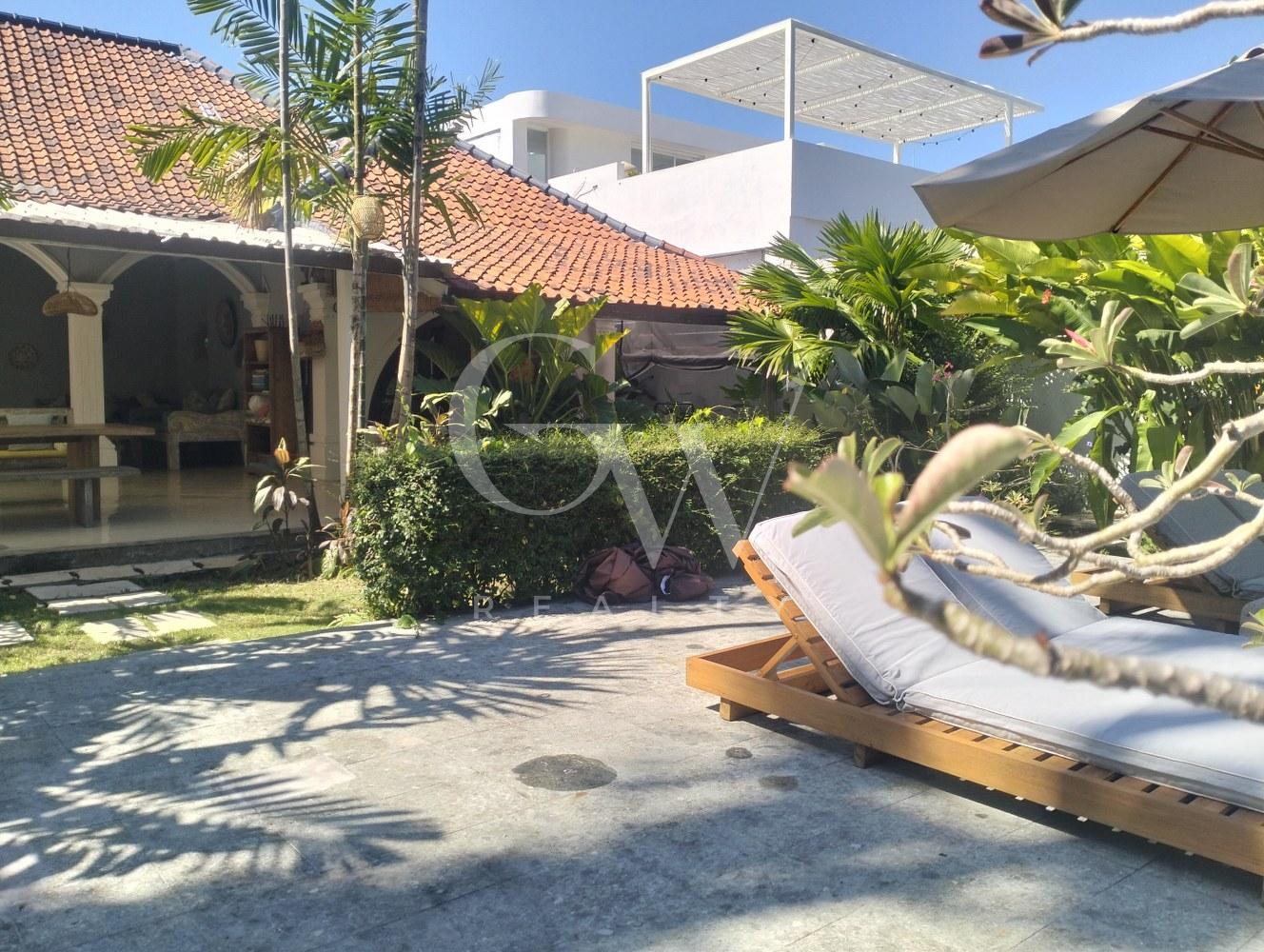 oplus_0 Villa Khatulistiwa