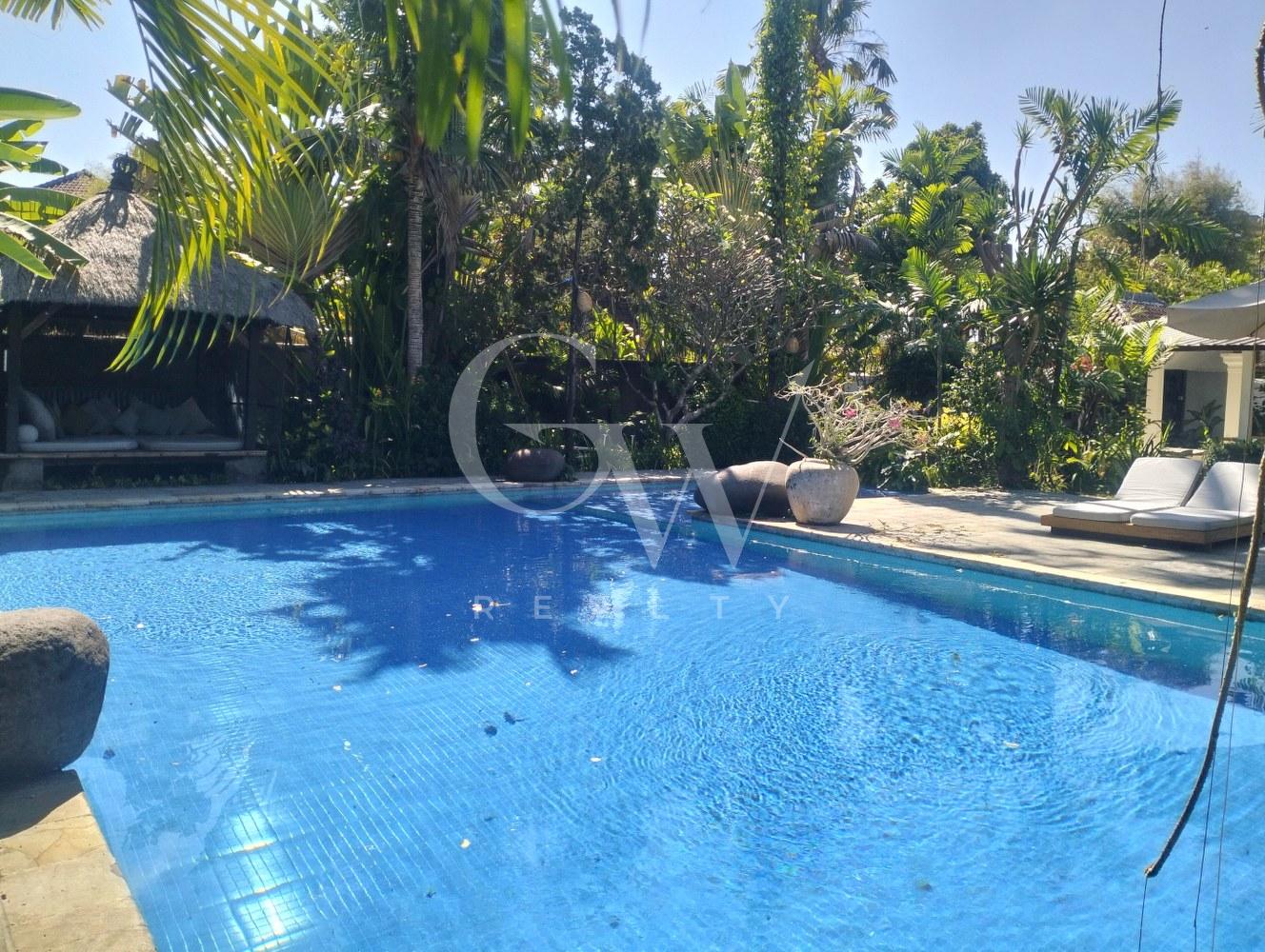 oplus_0 Villa Khatulistiwa