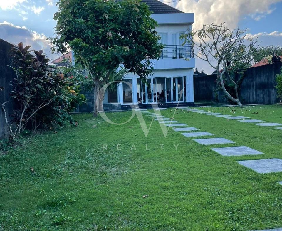 Villa Ajeng