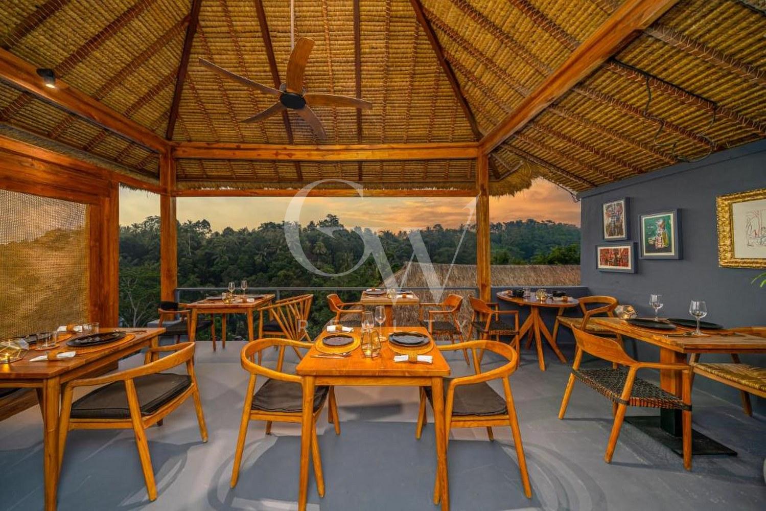 Villa Hutan