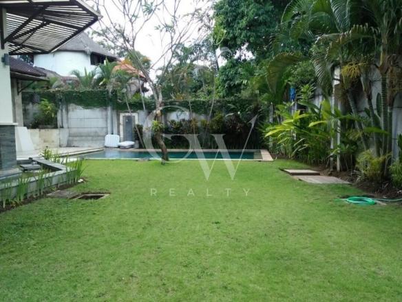 Villa Toba