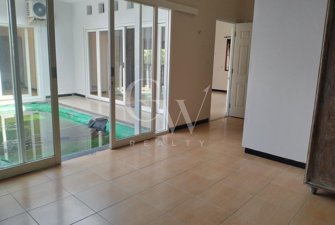 Villa Tenang