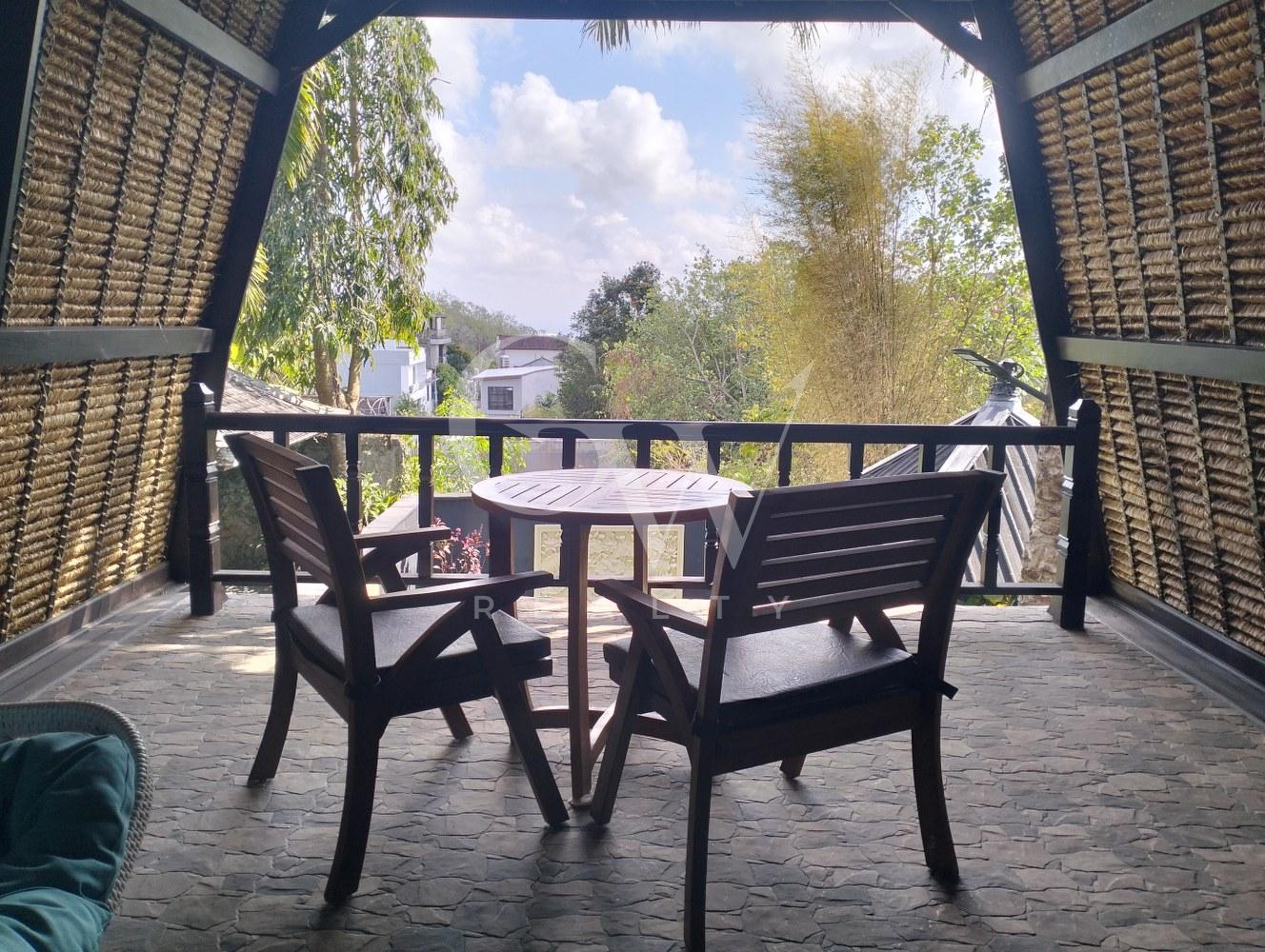 oplus_0 Villa Cendrawasih