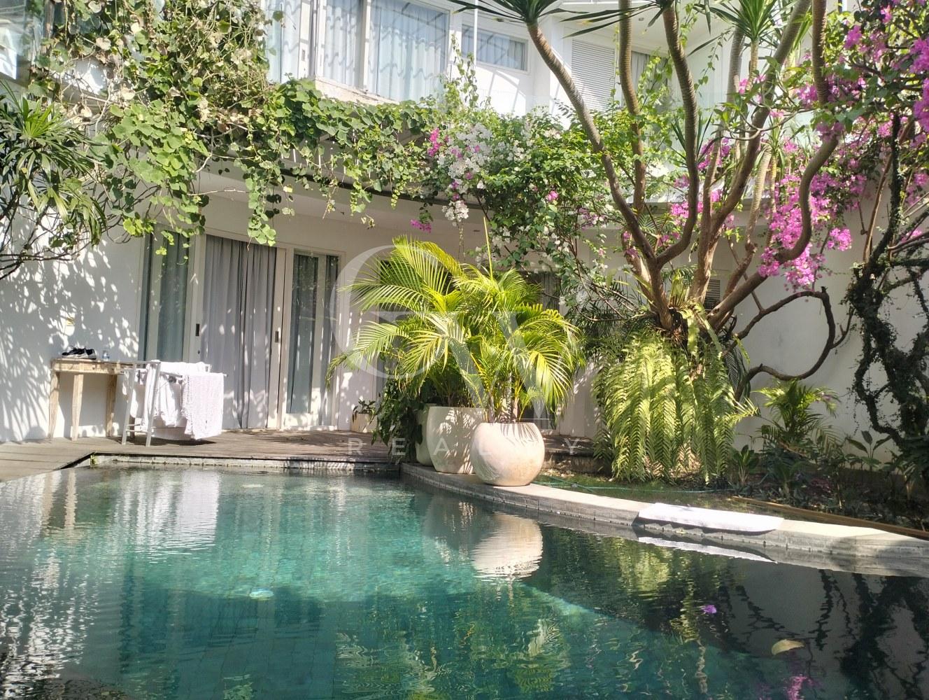 Villa Mawar