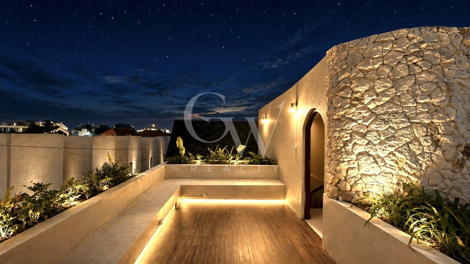 IMG_8953.PNG_1500x844 Villa Morissey