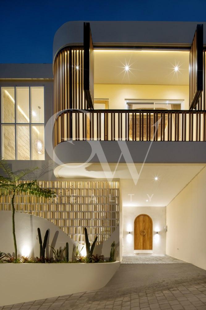3_Fasad Malam Hari IMG_9006_667x1000 Villa Asmara