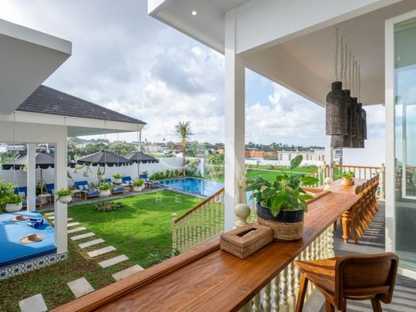 Villa Buterfly I