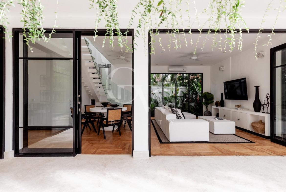 Villa Japan