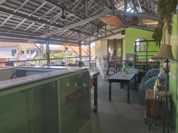Shophouse at Batu Mejan