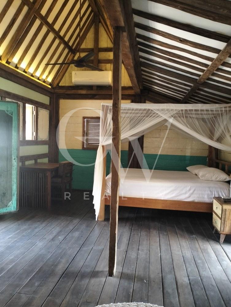 oplus_32 Villa Seniman