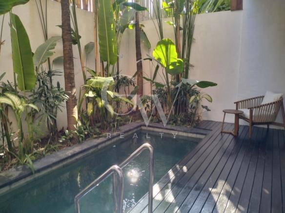Villa Tetangga