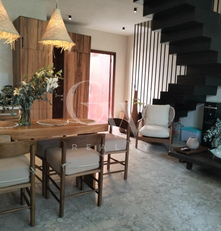 Villa Tetangga