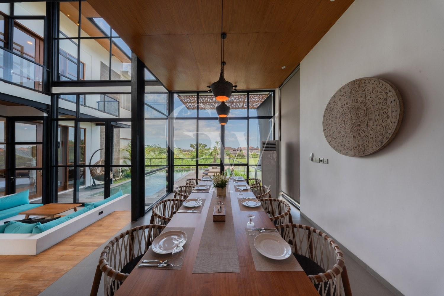 Villa Wings