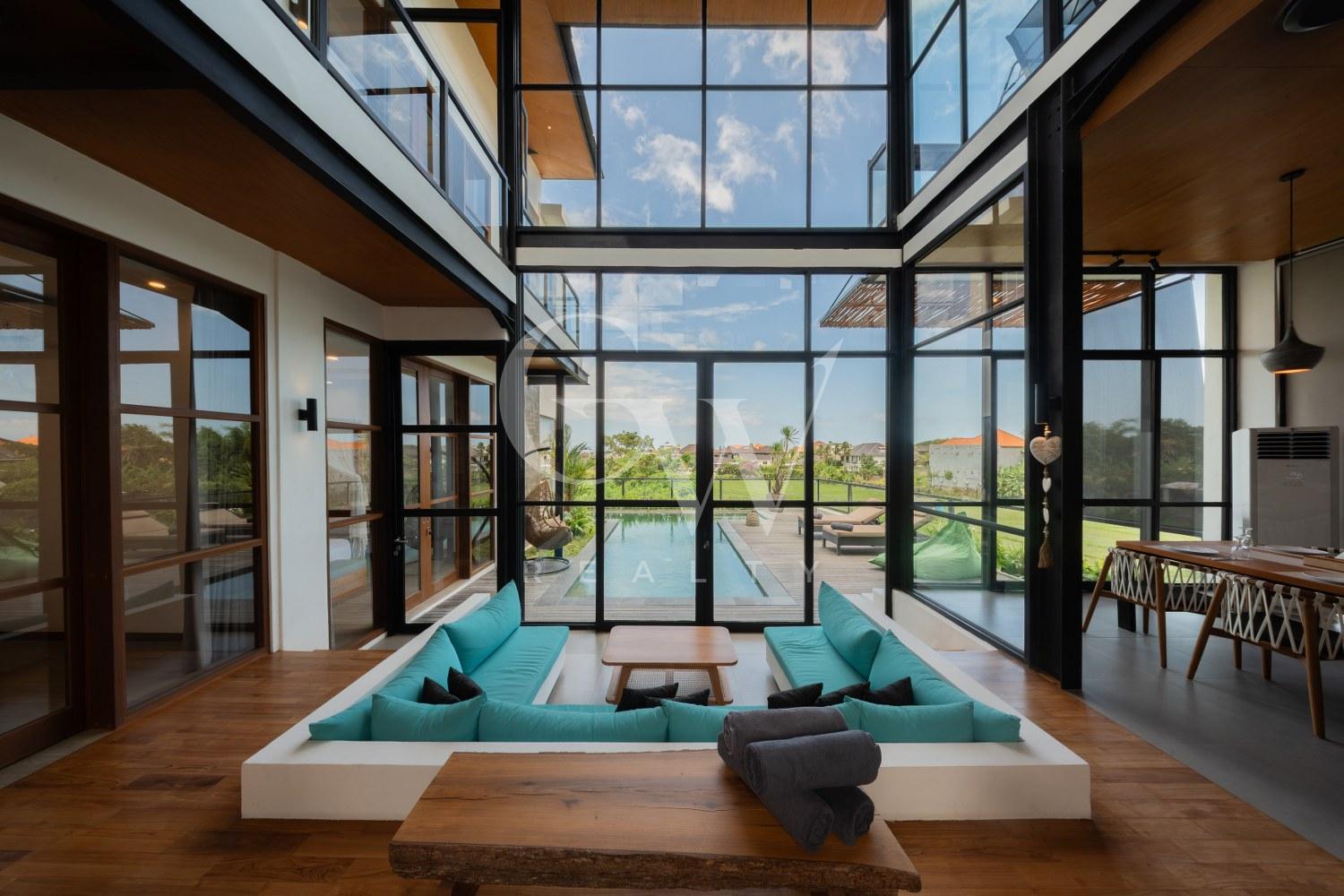 Villa Wings