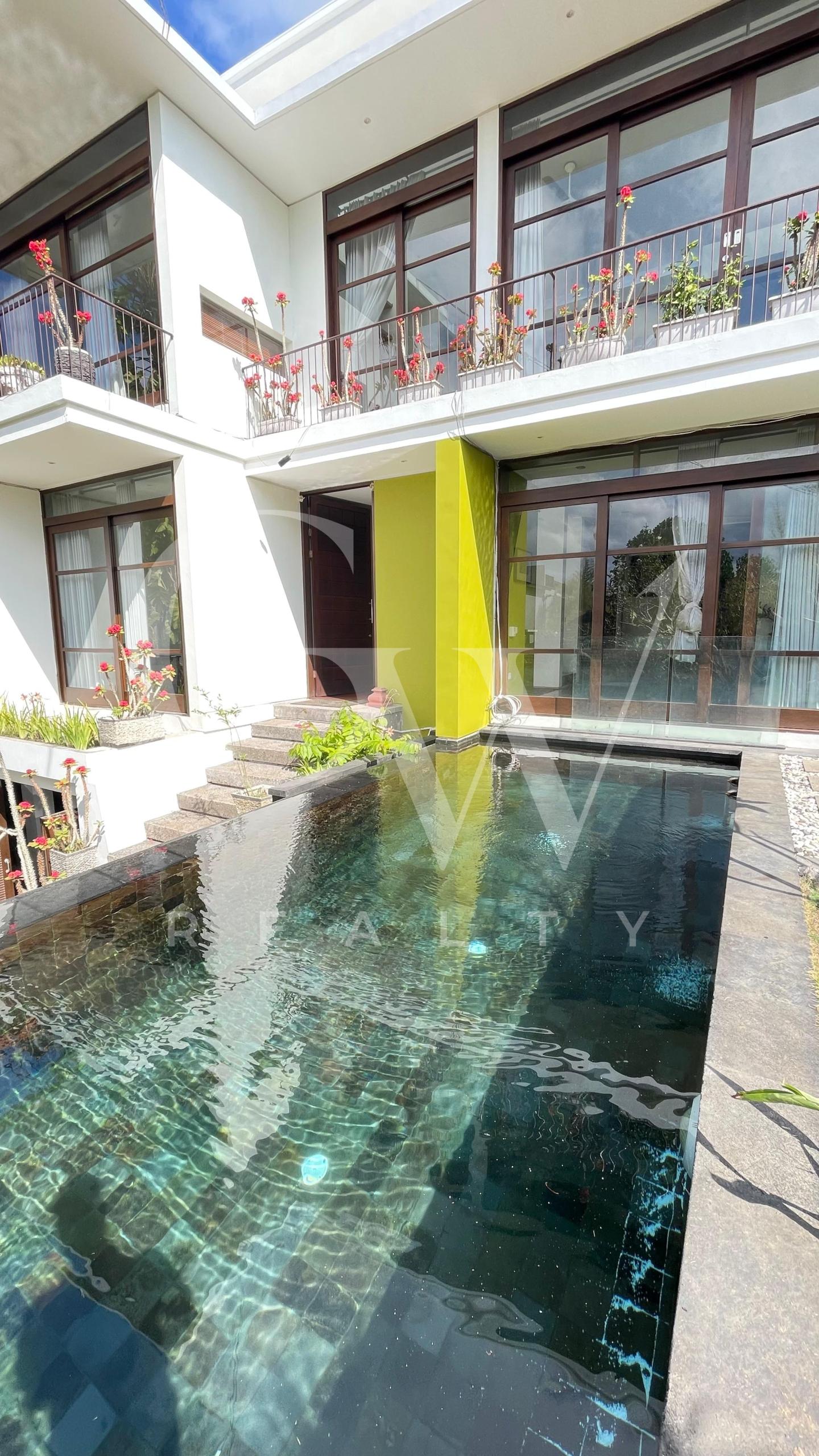 Villa Maya Jimbaran
