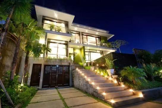Villa Maya Jimbaran