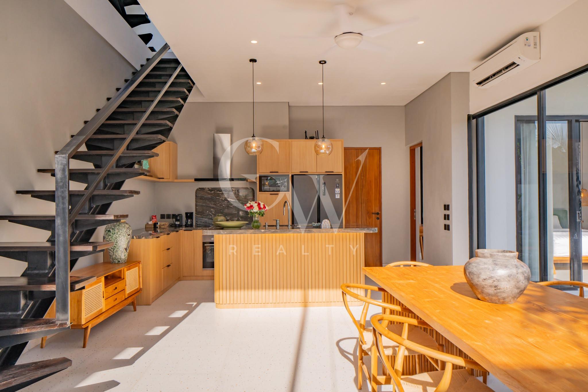 Villa White Saga