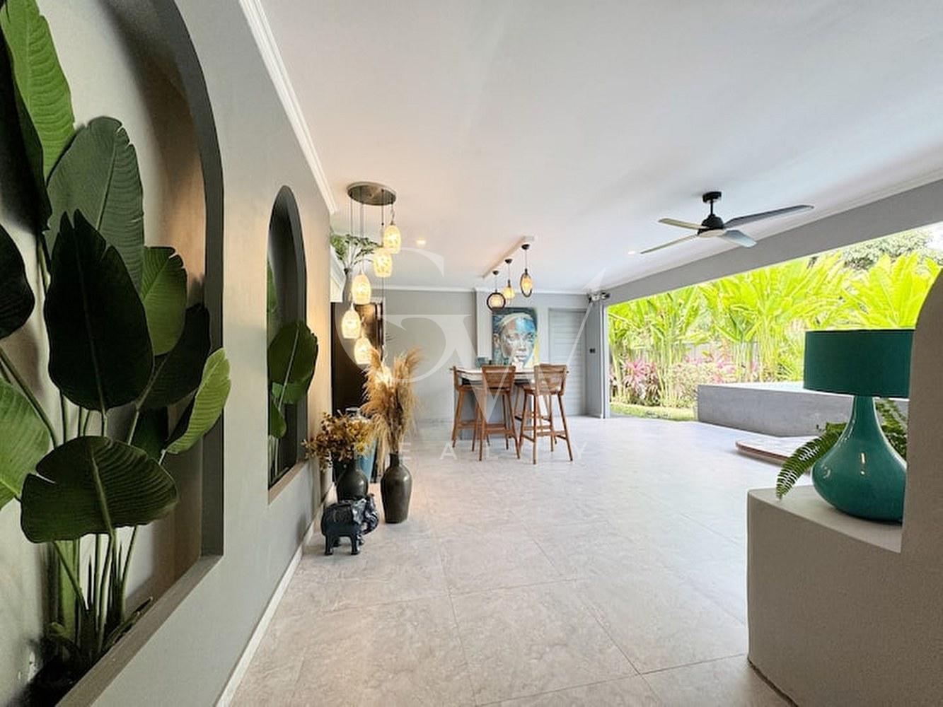 Villa Happiness