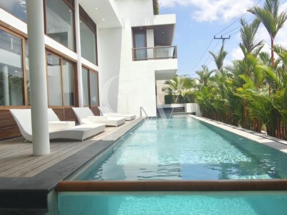 Villa Azure