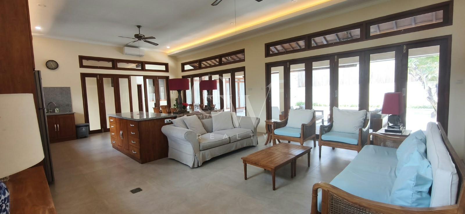 villa omkara berawa 10 Villa Cakrahitta