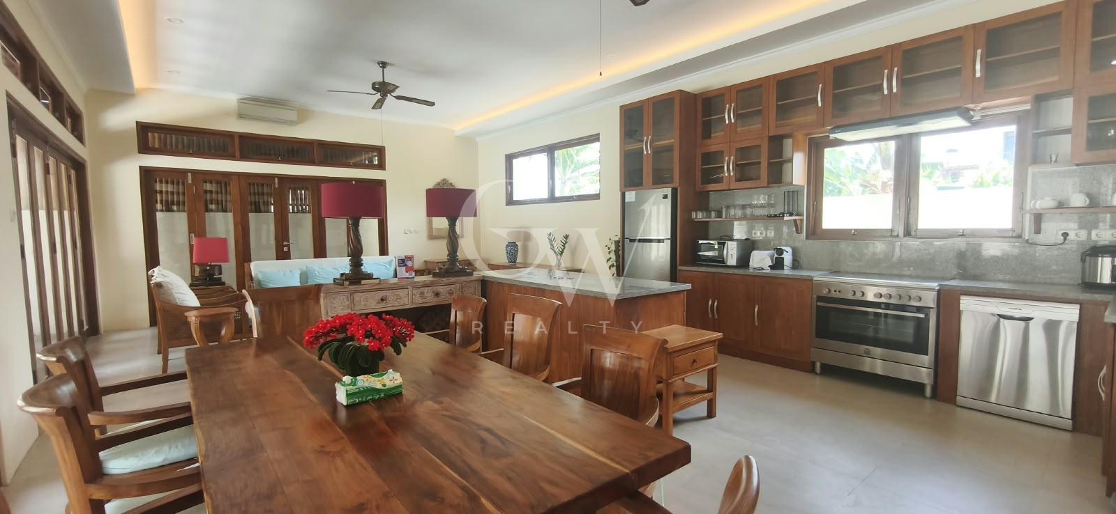 villa omkara berawa 11 Villa Cakrahitta